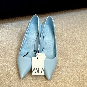 Zara brand new with tags light blue leather pumps